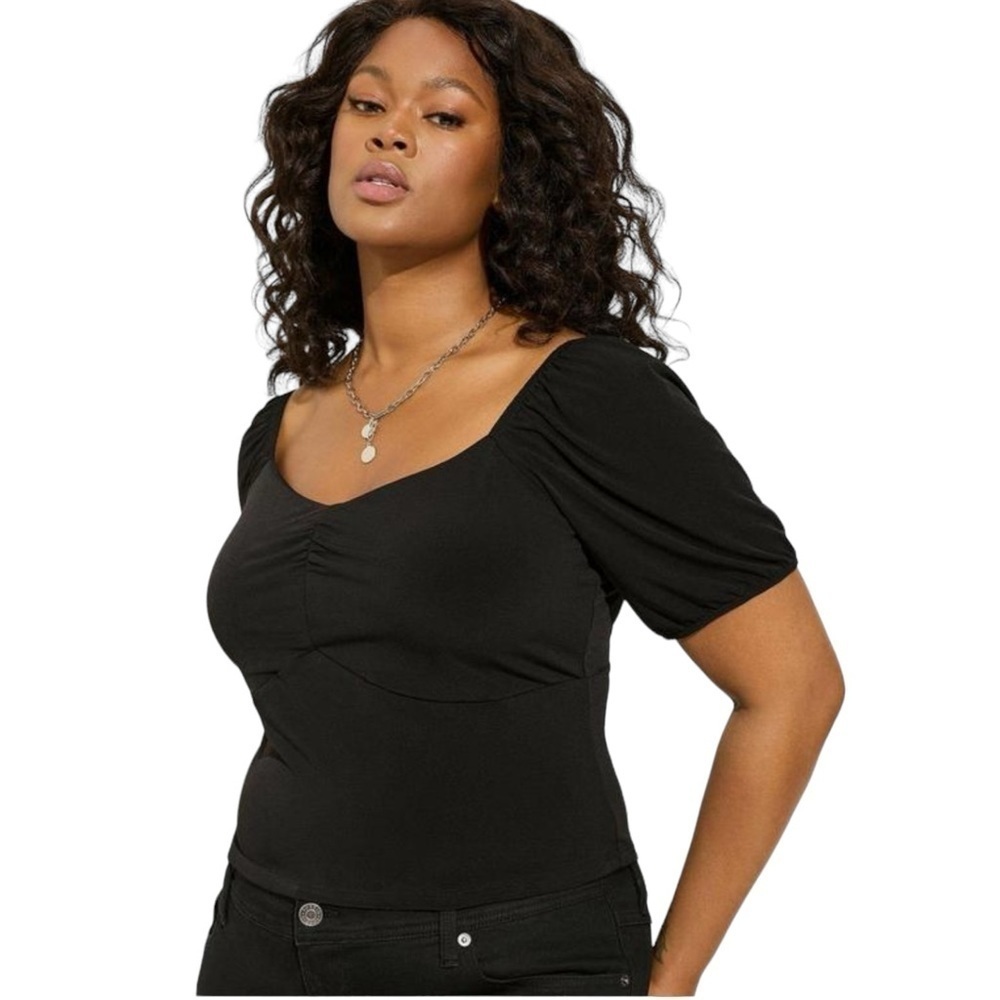 NWT Women’s Plus Torrid Sweetheart Smocked Crop Top Black Size 4X | 3079